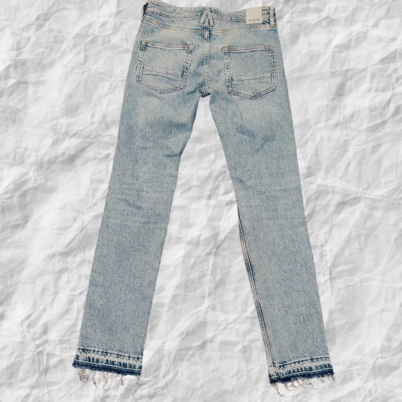 We The Free/Free People Distressed Fray Hem Stretch Size 26(28X30) Mid rise - Picture 2 of 9